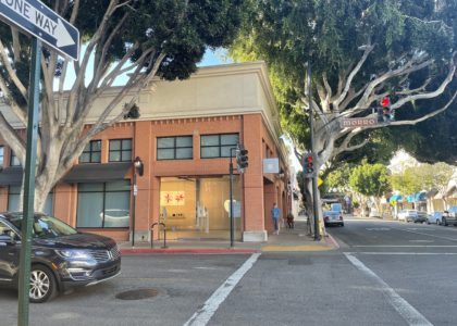 Apple store in downtown SLO